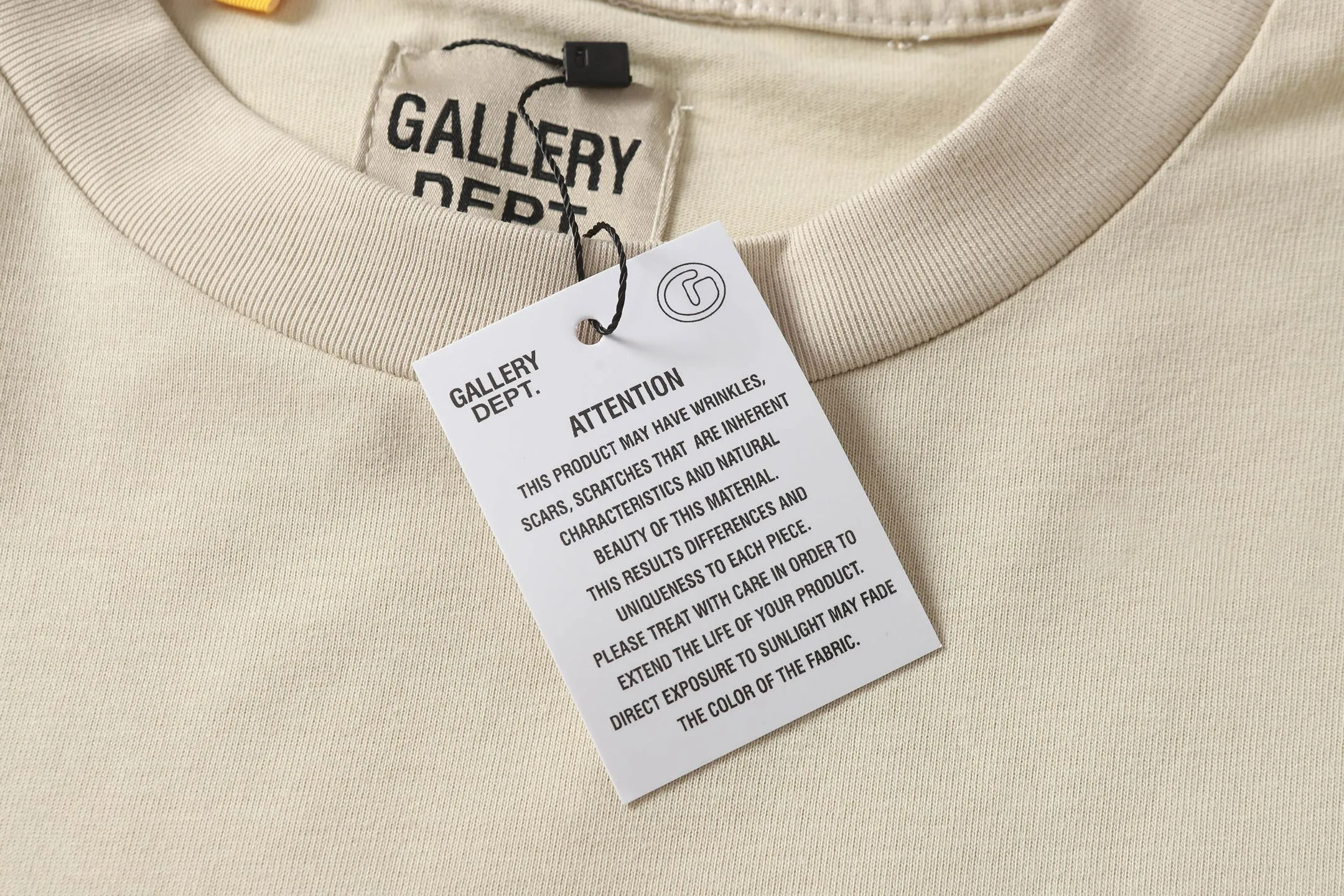 GALLERY.DEPT Summer new short-sleeved model number: D3306P110 Color: black apricot Size: S M L XL